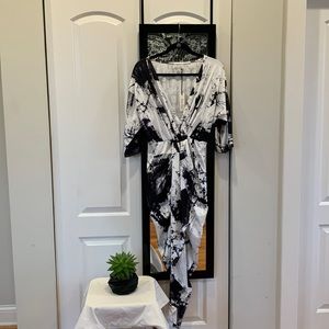 Dress Day Black and White Ruched Dress